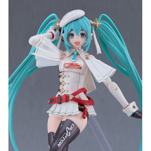 Hatsune Miku GT Project Plamatea Plastic Model Kit Racing Miku: 2023 Ver. 15 cm