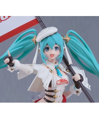 Hatsune Miku GT Project Plamatea Plastic Model Kit Racing Miku: 2023 Ver. 15 cm
