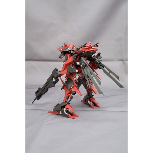 Armored Core Plastic Model Kit 1/72 Rayleonardo 03-Aaliyah Kpachar Full Package Versionn 14 cm