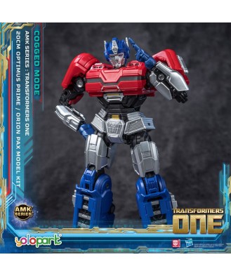 Transformers 8 AMK Series Plastic Model Kit Orion Pax 20 cm