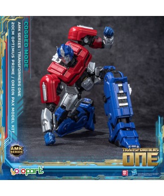 Transformers 8 AMK Series Plastic Model Kit Orion Pax 20 cm