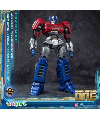 Transformers 8 AMK Series Plastic Model Kit Orion Pax 20 cm