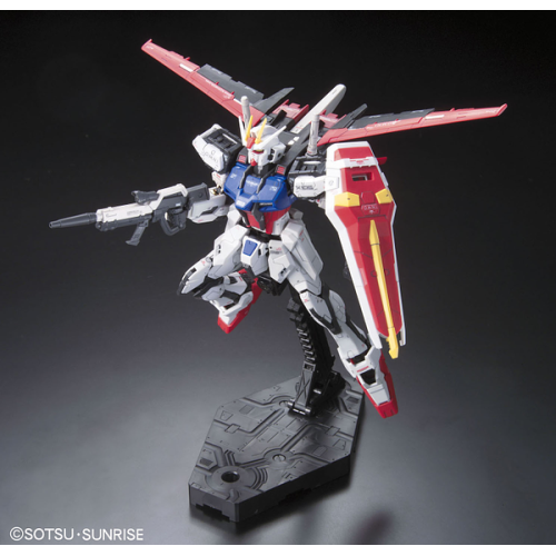 1/144 RG GAT-X105 Aile Strike Gundam