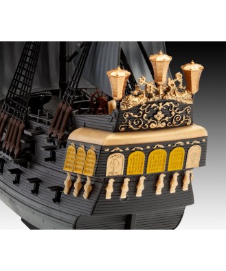 Pirates of the Caribbean Dead Men Tell No Tales Easy-Click Model Kit 1/150 Black Pearl 26 cm