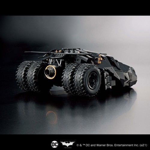 1/35 Scale Batmobile (Batman Begins Ver.)