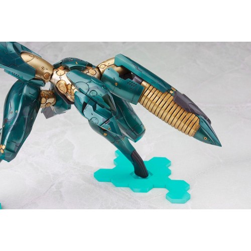 Metal Gear Solid 4 Plastic Model Kit 1/100 Metal Gear Ray 21 cm