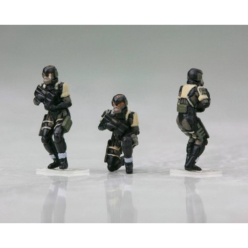 Metal Gear Solid 4 Plastic Model Kit 1/100 Metal Gear Ray 21 cm
