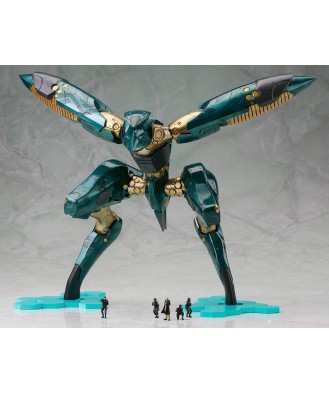 Metal Gear Solid 4 Plastic Model Kit 1/100 Metal Gear Ray 21 cm