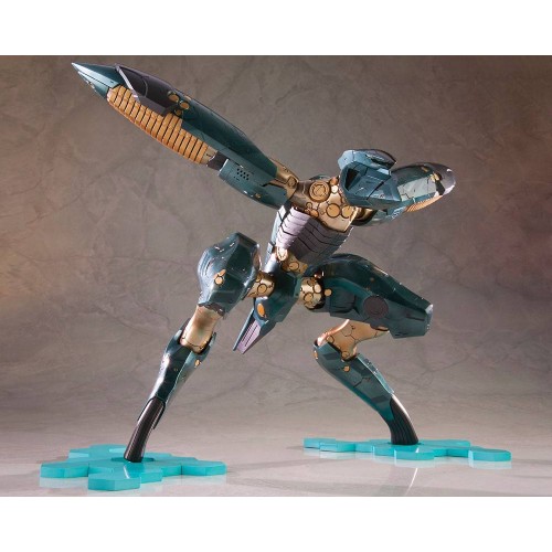 Metal Gear Solid 4 Plastic Model Kit 1/100 Metal Gear Ray 21 cm