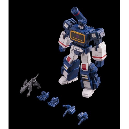 Transformers Furai Model Plastic Model Kit Soundwave (re-run) 16 cm