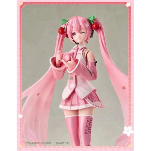 Hatsune Miku Sakura Miku Fantastics Edition Model Kit